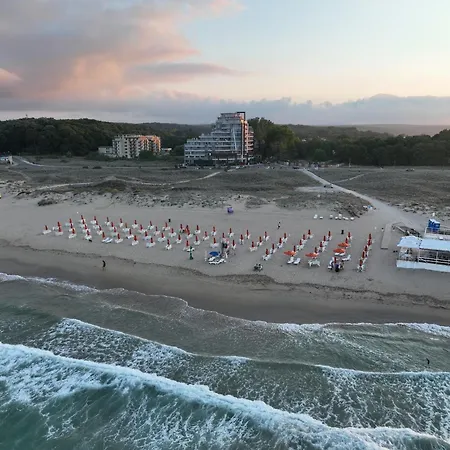 Allure Apartmanhotel 4*